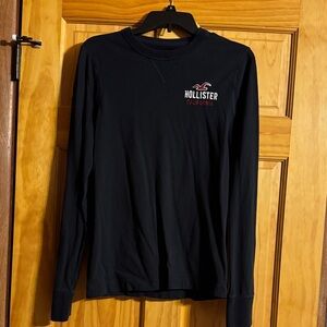 Hollister Men’s Navy Crew Neck Long Sleeve